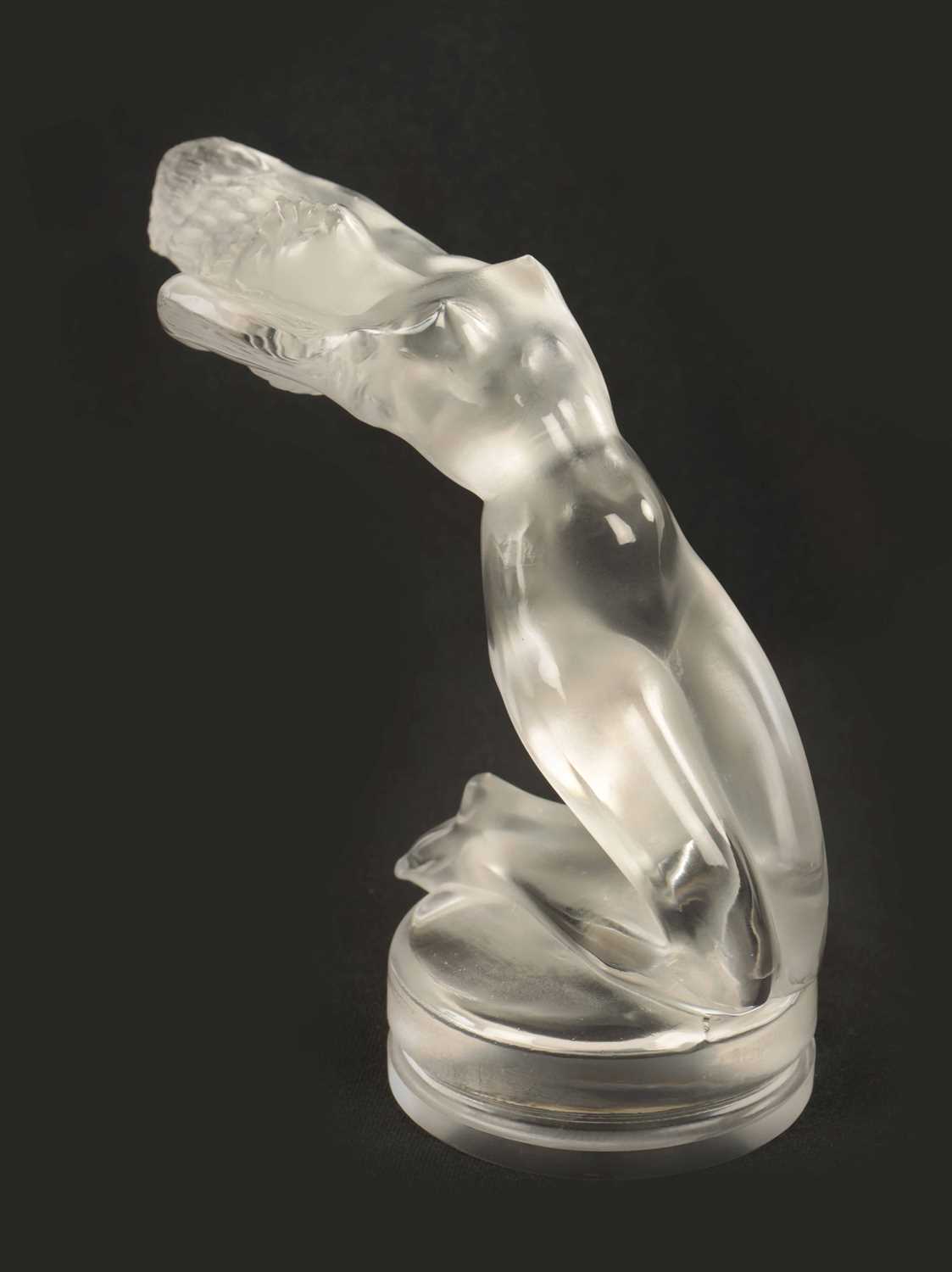 Lot 1 - A RENE LALIQUE 'CHRYSIS' CLEAR GLASS CAR MASCOT