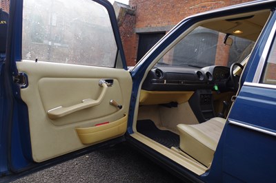 Lot 106 - A 1981 MERCEDES 200 IN LABRADOR BLUE