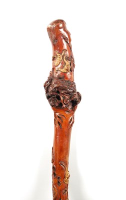 Lot 92 - AN EARLY 20TH CENTURY CHINESE CARVED ROOT WOOD WALKING STICK
