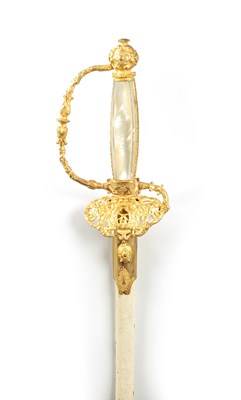 Lot 331 - AN EARLY 20TH CENTURY CIVIL SERVANT SWORD POSSIBLY VENEZUELAN