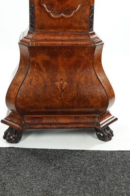 Lot 1226 - THOMAS CROFTS, LEEDES. AN 18TH CENTURY FIGURED WALNUT, MARQUETRY INLAID AND CHEQUERBAND STRUNG EIGHT DAY LONGCASE CLOCK