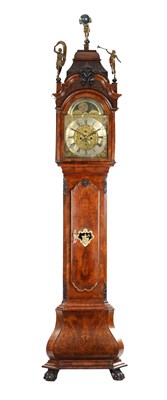 Lot 1226 - THOMAS CROFTS, LEEDES. AN 18TH CENTURY FIGURED WALNUT, MARQUETRY INLAID AND CHEQUERBAND STRUNG EIGHT DAY LONGCASE CLOCK
