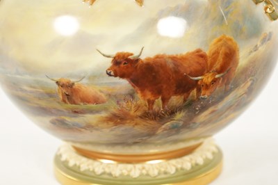 Lot 481 - JOHN STINTON A FINE ROYAL WORCESTER POT POURRI JAR AND COVER OF LARGE SIZE