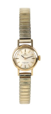Lot 644 - AN OMEGA LADYMATIC 9CT GOLD AUTOMATIC LADY'S WRISTWATCH