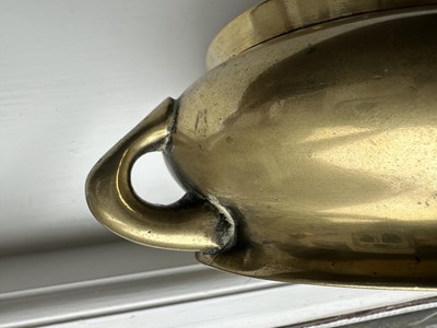 Lot 488 - A CHINESE CAST BRONZE CENSER