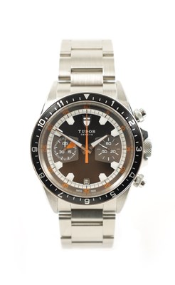 Lot 647 - A GENTLEMAN'S STEEL TUDOR HERITAGE CHRONO WRISTWATCH