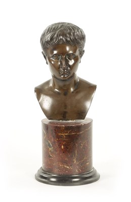 Lot 1005 - A 19TH CENTURY GRAND TOUR BRONZE BUST
