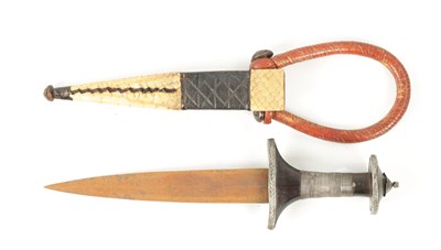 Lot 799 - AN AFRICAN SUDANESE ARM DAGGER