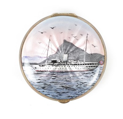 Lot 675 - AN EARLY 20TH CENTURY NORWEGIAN SILVER AND GUILLOCHE ENAMEL COMPACT
