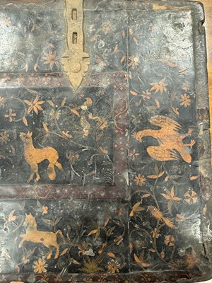 Lot 560 - A RARE 17TH CENTURY INDIAN LACQUERWORK WOODEN BOX