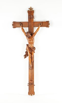Lot 979 - A GOOD 19TH CENTURY CARVED WALNUT CORPUS CRISTI