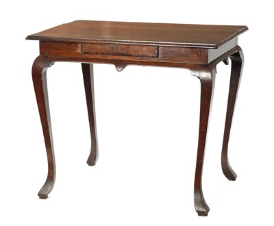 Lot 410 - A GEORGE I WALNUT SILVER TABLE