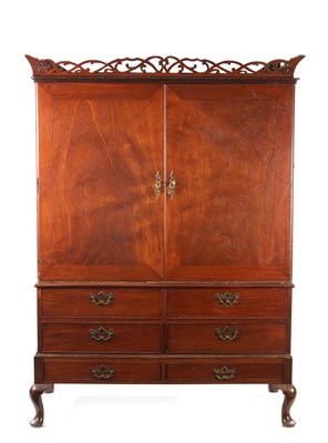 Lot 361 - AN UNUSUAL GEORGE II MAHOGANY PRESS CUPBOARD