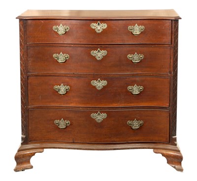 Lot 168 - A LARGE GEORGE III CHIPPENDALE PERIOD MAHOGANY COUNTRY HOUSE SERPENTINE CHEST OF DRAWERS