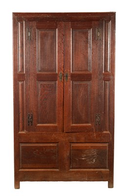 Lot 33 - A SMALL EARLY 18TH CENTURY OAK PANELLED CUPBOARD