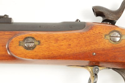Lot 805 - A MID 19TH CENTURY ENFIELD 1860 PATTERN THREE BAND PERCUSSION MUSKET BY TOWER