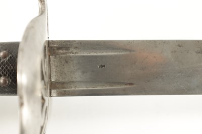 Lot 802 - A RARE 19TH CENTURY SWINBURN & SON JACOBS PERCUSSION RIFLE WITH  BAYONET