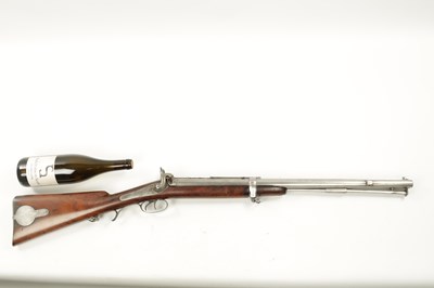 Lot 802 - A RARE 19TH CENTURY SWINBURN & SON JACOBS PERCUSSION RIFLE WITH  BAYONET