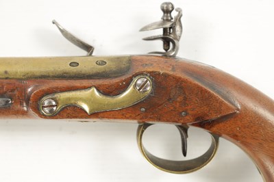 Lot 796 - H.W. MORTIMER, LONDON. A RARE GEORGE III ROYAL MAIL COACH FLINTLOCK PISTOL