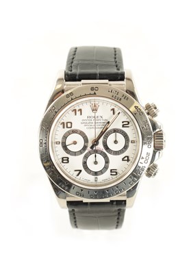 Lot 643 - A GENTLEMAN’S 18CT WHITE GOLD ROLEX DAYTONA