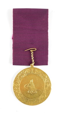 Lot 890 - A GOLD SULTAN’S MEDAL FOR EGYPT 1801