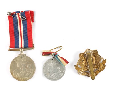 Lot 868 - TWO WW2 BOXED MEDAL GROUPS