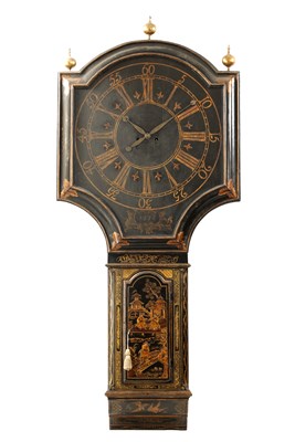 Lot 1357 - EDWIN RAM, HULL. A LARGE GEORGE III LACQUERED CHINOISERIE STRIKING TAVERN CLOCK