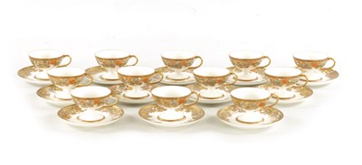 Lot 508 - A FINE JAPANESE MEIJI PERIOD COMPLETE SATSUMA TWELVE PLACE TEACUPS AND SAUCERS