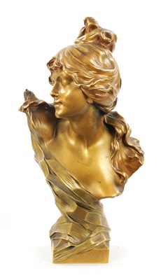 Lot 928 - CHARLES JULES LEONARD. A FRENCH ART NOUVEAU GILT BRONZE BUST C.1900