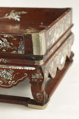 Lot 500 - A 19TH CENTURY CHINESE HARDWOOD AND MOTHER OF PEARL INLAID TRAY ON STAND