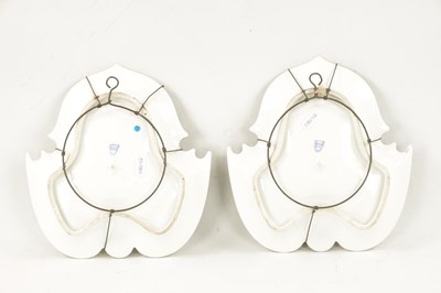 Lot 486 - A FINE PAIR OF ROYAL VIENNA PORCELAIN-SHAPED DISHES
