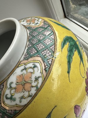 Lot 499 - A 19TH CENTURY CHINESE EXPORT GINGER JAR