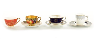 Lot 51 - A COLLECTION OF ROYAL WORCESTER INCLUDING FRUIT WORCESTER CUP AND SAUCER