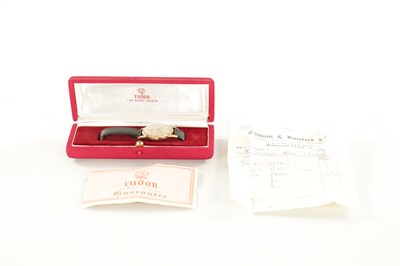 Lot 578 - A  1960'S GENTLEMAN’S 9CT GOLD ROLEX TUDOR WRISTWATCH WITH ORIGINAL BOX AND PAPERWORK