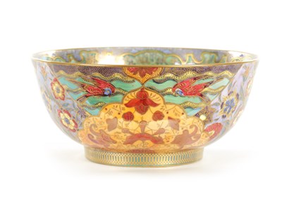 Lot 93 - AN EARLY 20TH CENTURY WEDGWOOD FAIRYLAND LUSTRE BOWL