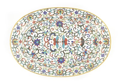 Lot 167 - AN 18TH CENTURY CHINESE CLOISONNE ENAMEL OVAL DISH