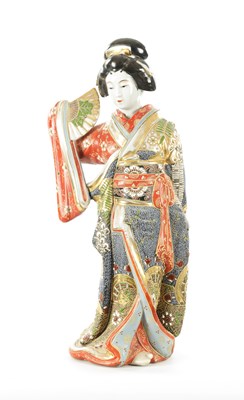 Lot 163 - A LATE 19TH CENTURY CHINESE HARDSTONE FIGURE OF A GEISHA