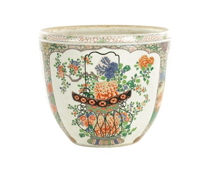 Lot 268 - A 19TH CENTURY CHINESE FAMILLE VERTE PORCELAIN JARDINIERE