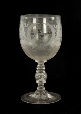 Lot 3 - AN OVERSIZED LATE 19TH CENTURY ENGRAVED GLASS COIN GOBLET