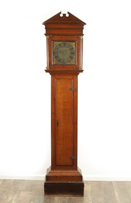 Lot 1357 - GRIFFIS, SUTTON COLDFIELD. A MID 18TH CENTURY OAK 30 HOUR LONGCASE CLOCK