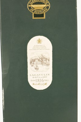 Lot 477 - LAGAVULIN 16 YEARS OLD SINGLE ISLAY MALT WHISKY