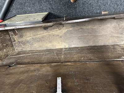 Lot 834 - A LARGE EARLY 17TH CENTURY OAK SIX PLANK COFFER