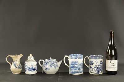 Lot 45 - A LATE 18TH CENTURY ENGLISH PEARLWARE TEA CADDY