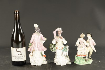 Lot 81 - A LATE 18TH CENTURY PAIR OF CHELSEA DERBY PORCELAIN FIGURES CARRYING BASKETS