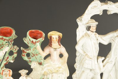 Lot 40 - A COLLECTION OF ENGLISH PORCELAIN