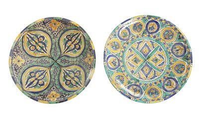 Lot 115 - TWO 19TH CENTURY CONTINENTAL FAIENCE-TYPE LARGE DISHES