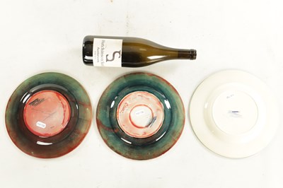 Lot 84 - A PAIR OF 1930/40'S W MOORCROFT PLATES AND ANOTHER