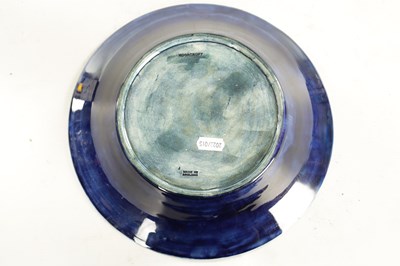 Lot 69 - A 1930'S MOORCROFT LARGE SHALLOW FRUIT DISH