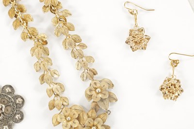 Lot 458 - A COLLECTION OF VINTAGE SILVER AND SILVER GILT JEWELLERY