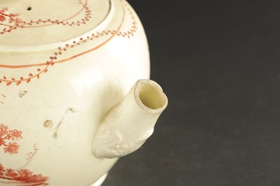 Lot 46 - A LATE 18TH CENTURY LEEDS CREAMWARE TEAPOT
